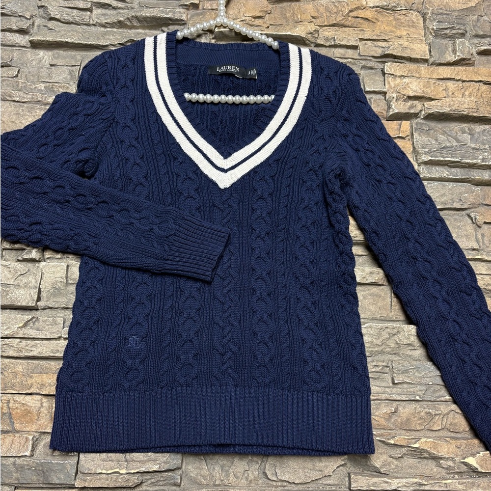 Ralph Lauren Women’s Cable Knit Sweater Sz Small V Neck University Blue Soft!